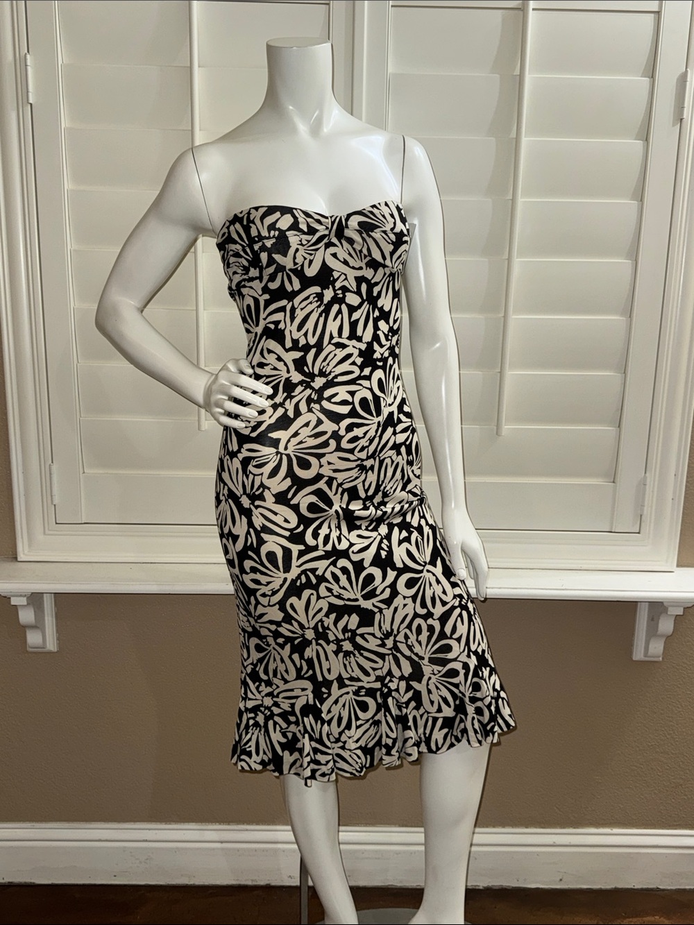 Diane Von Furstenberg Baby Jane Ribbon All Over Strapless Midi Dress